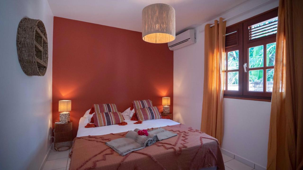 Villa Nomilou Beach Avec Acces Direct Plage Saint-Francois  Exterior photo