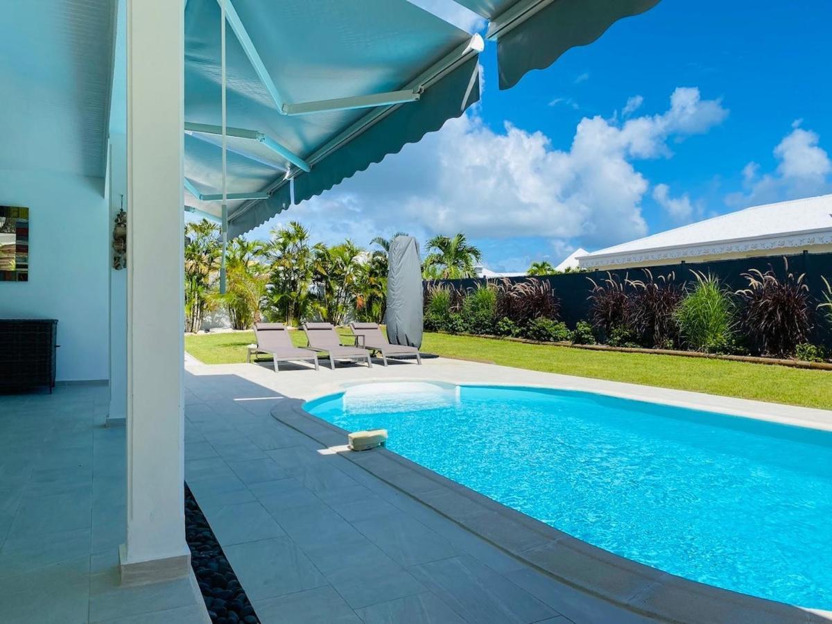 Villa Nomilou Beach Avec Acces Direct Plage Saint-Francois  Exterior photo